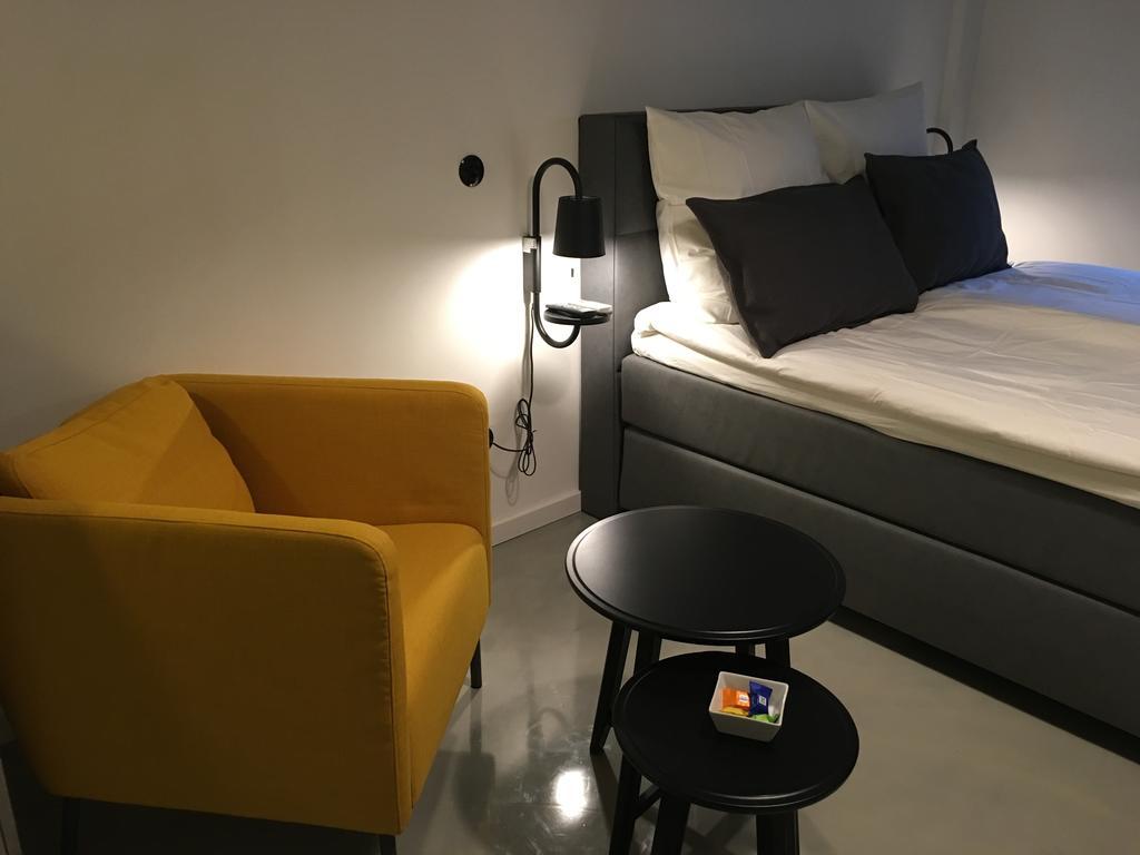 Square Rooms 8 Düsseldorf Exterior foto